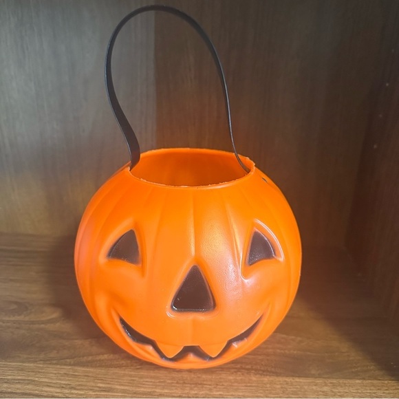 Vintage 1980 Carolina enterprises corp pumpkin blow mold trick or treat basket - Picture 1 of 5